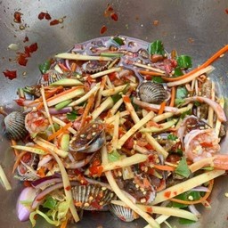 ยำมะม่วงหอยแครง