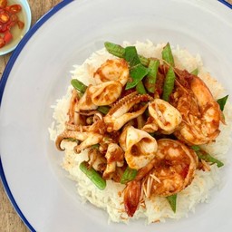 ข้าวพริกแกงทะเล