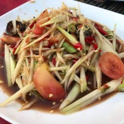 มะยม ส้มตำ ลาดพร้าว