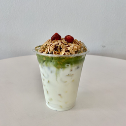 Iced Oat Milk Granola  เจ