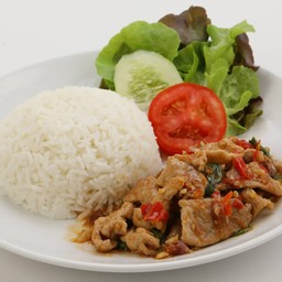 ข้าวกะเพราไก่