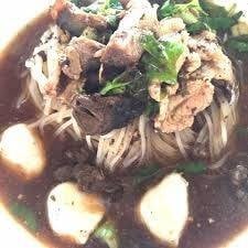 ก๋วยเตี๋ยวหมูน้ำตก