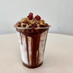 Cocoa Oat Milk Granola เจ