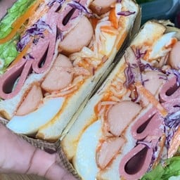 Mum mum sandwich