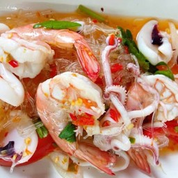 ยำวุ้นเส้นทะเล