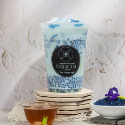 No.72 Fresh Coconut Milk with Butterfly Pea Sago