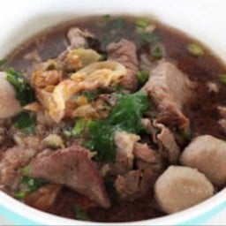 อาหารตามสั่ง ผัดไทยหอยทอดจัมโบ้ -