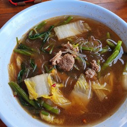 เเจ่วฮ้อนเนื้อผักรวม