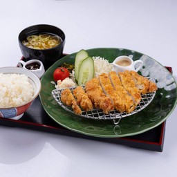 เซ็ตหมูชุบเกล็ดขนมปังทอด