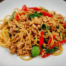 F9. สปาเก็ตตี้ขี้เมาหมูสับ