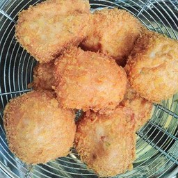 กุ้งทิพย์ 10 ชิ้น น้ำจิ้มบ๊วย