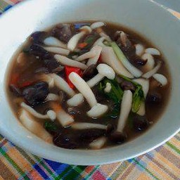 แกงเห็ดรวม