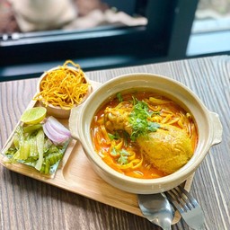 ข้าวซอยไก่