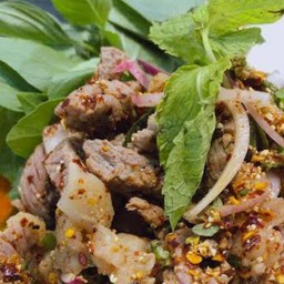 น้ำตกเนิ้อ