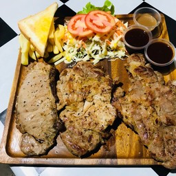 สเต็กยักษ์ (สันคอหมู+สันคอหมู+โคขุน)