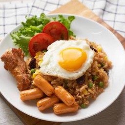 ข้าวผัดอเมริกัน