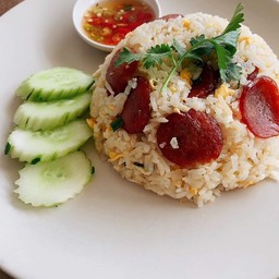 ข้าวผัดกุนเชียง