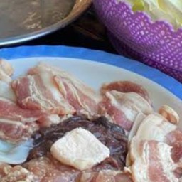 หมูกะทะ