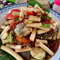 ตำไทยไหลบัวกุ้งสดปลาร้า