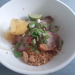 ก๋วยเตี๋ยวหมู