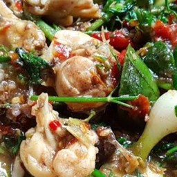 แกงอ่อม กบ