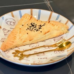 Tuna Cheese Melt Puff