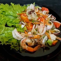 ยำทะเลรวม