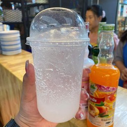 ลิ้นจี่โซดา