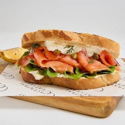 SMOKED SALMON SANDWICH