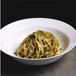 Cashew & Pumpkin Seed Pesto Pasta