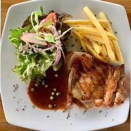 สเต็กไก่พริกไทยดำ