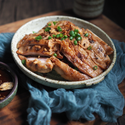 ไก่ย่างซอสน้ำปลา