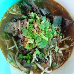 น้ำเงี้ยวพิเศษ+น้ำยากะทิพิเศษ