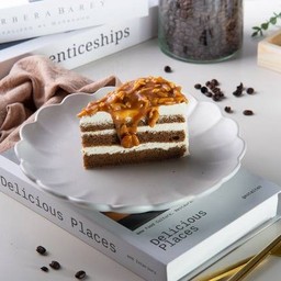 เค้กคาราเมลคอฟฟี่อัลมอนด์