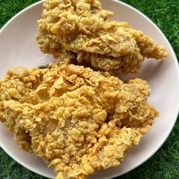 สถานีไก่ทอด ข้าวไก่กรอบราดซอส&ไก่เขย่า