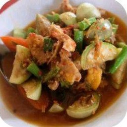 แกงป่าลูกชิ้นปลาการย