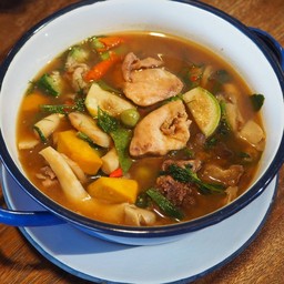 แกงอ่อมไก่บ้าน
