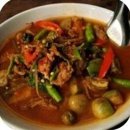 แกงป่าไก่ไทย