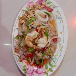 ยำวุ้นเส้นทะเล