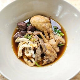 เตี๋ยวเรือไก่ฉีก