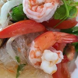 ยำวุ้นเส้นทะเล