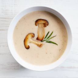ซุปครีมเห็ดทรัฟเฟิลและเห็ดแชมปิญอง