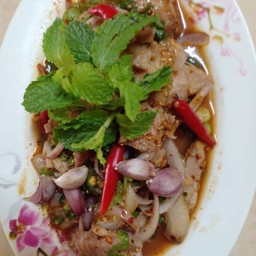 น้ำตกหมู