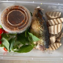 ยำขนมจีนปลาทู