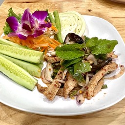 น้ำตกหมูทอดอาซา