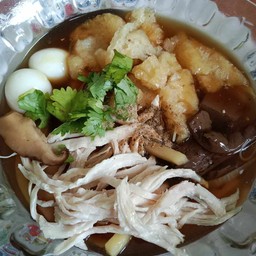 กะเพาะปลาไข่+ไก่ฉีก