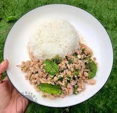 ข้าวหน้าลาบหมู