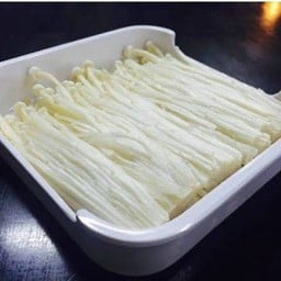 เห็ดเข็มทอง