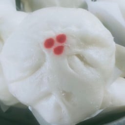 ขนมจีบซาลาเปาน้องแบม