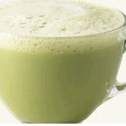 ชาเขียวลาเต้ร้อน  Hot Green Tea Latte